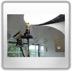 Белый матовый натяжной потолок