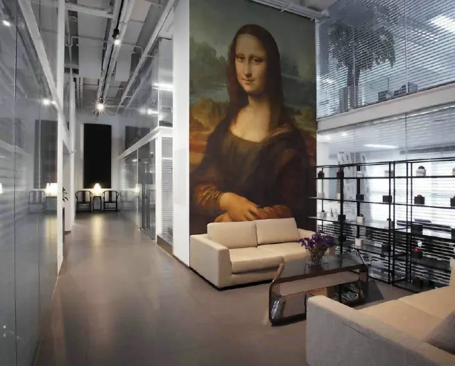 Натяжные потолки с фотопечатью Клипсо