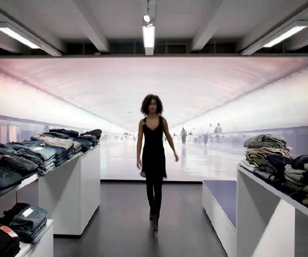 Натяжные потолки Клипсо