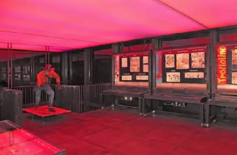 Натяжные потолки для клуба